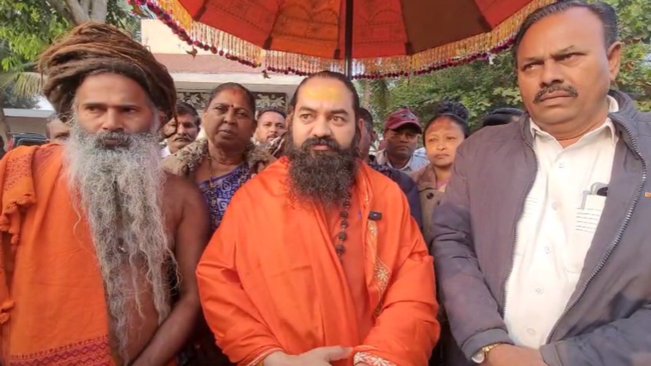 બગદાણા કેસમાં સુરતનો કોળી સમાજ મેદાને