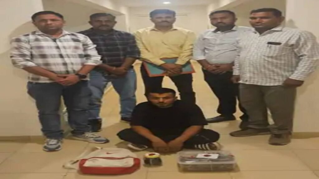 Gandhinagar: રાજકોટના યુવાને રોજનું ત્રણ હજાર ભાડૂ ચૂકવી ગિફ્ટ સિટીમાં ગાંજો વેચવા લક્ઝુરિયસ ફ્લેટ ભાડે લીધો